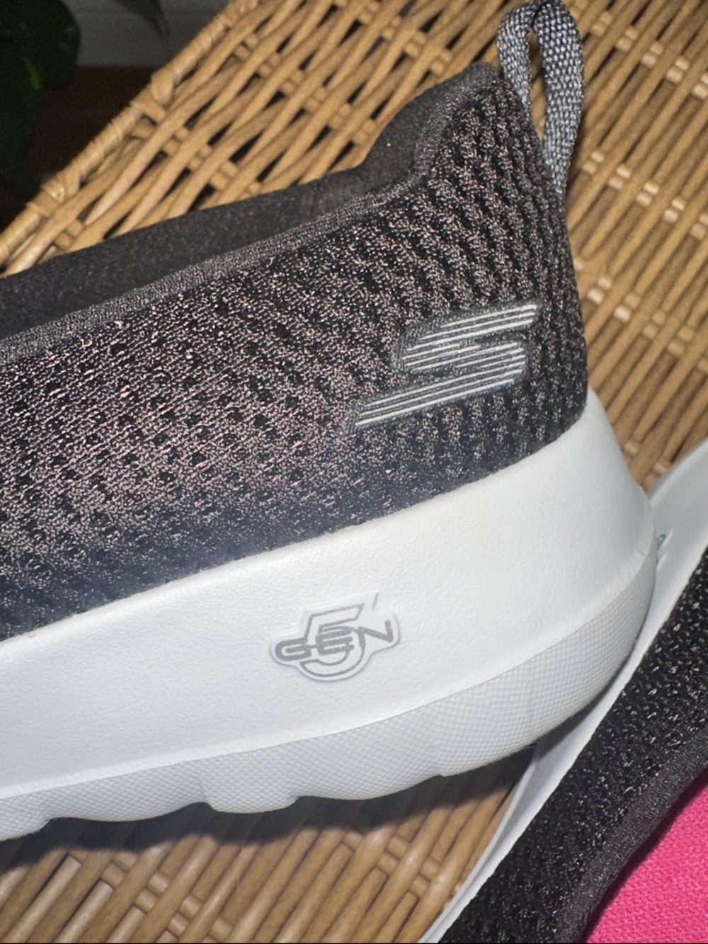 Skechers Women's Black Knit Slip-On Go Walk Sneakers with White Sole size 8.5